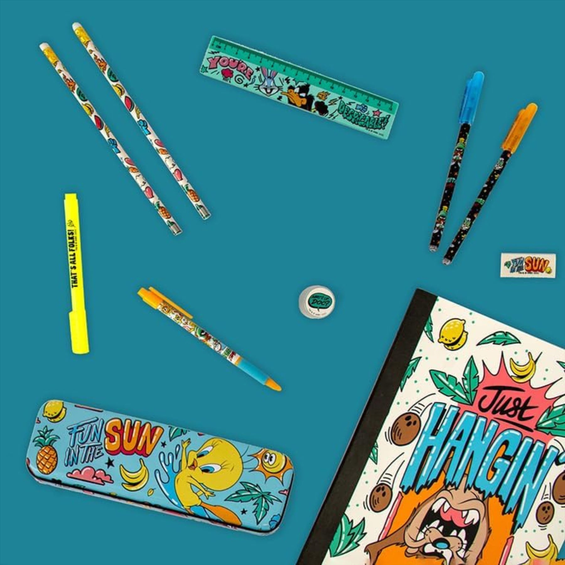 Looney Tunes School Stationery Set with Notebook and Accessories - Toptoys2u