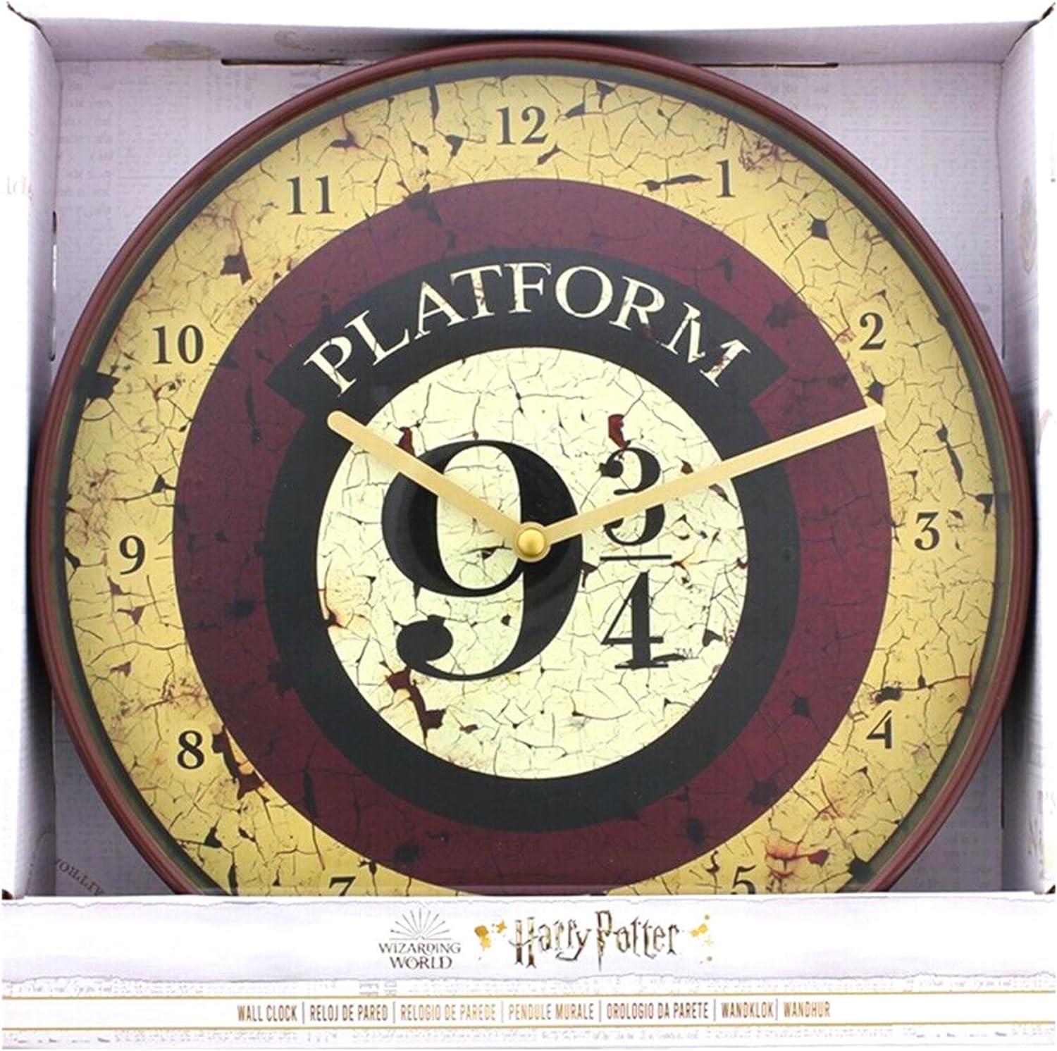 Harry Potter 2 Piece Gift Set - 10" 25cm Platform 9 3/4 Wall Clock & Gryffindor 07 Seeker 600ml Ceramic Stein - Toptoys2u