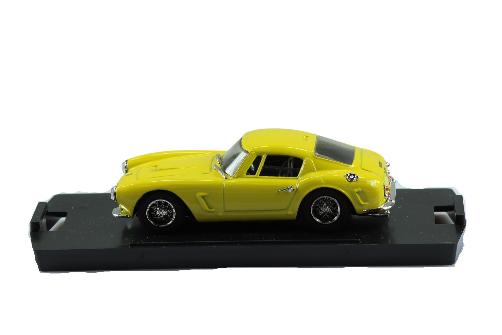 Bang Models - 1:43 Scale Diecast Ferrari 250 SWB "Stradale" Yellow - Toptoys2u