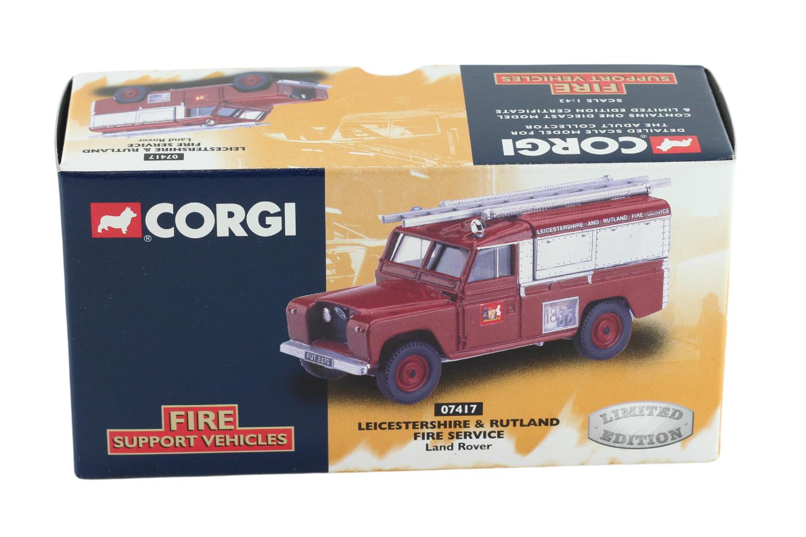 Corgi Models - 1:43 Scale 07417 Leicestershire & Rutland Fire Service Land Rover - Toptoys2u