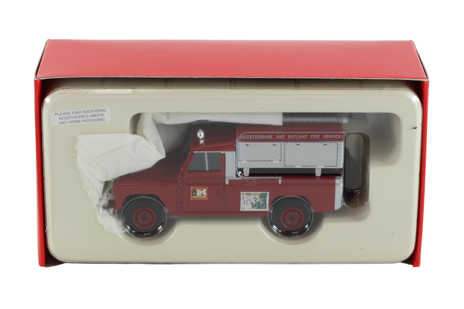 Corgi Models - 1:43 Scale 07417 Leicestershire & Rutland Fire Service Land Rover - Toptoys2u